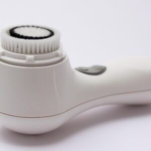 skin cleansing, skin cleaning device, cosmetics, brush head, sensitive, ergonomic, beauty care, beauty, sophisticated technology, professional facial cleansing, cleaning brush, dermatology, sonic method, patented, fine skin texture, dermatology, dermatology, dermatology, dermatology, dermatology